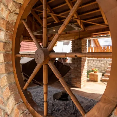 Kapocs Apartmanhaz Guest house Borgata