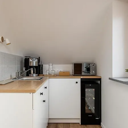Kapocs Apartmanhaz