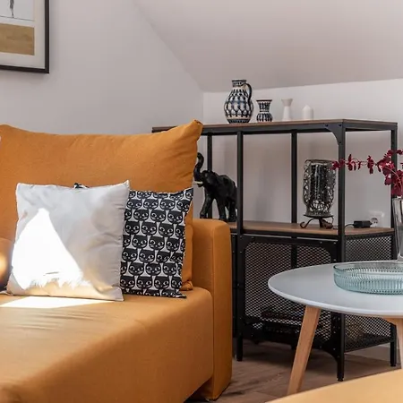 Kapocs Apartmanhaz * Borgata