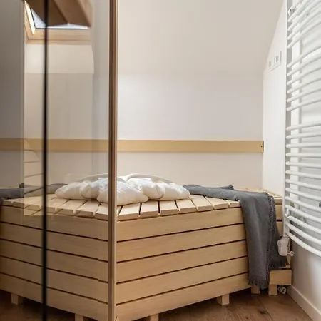 Kapocs Apartmanhaz Guest house
