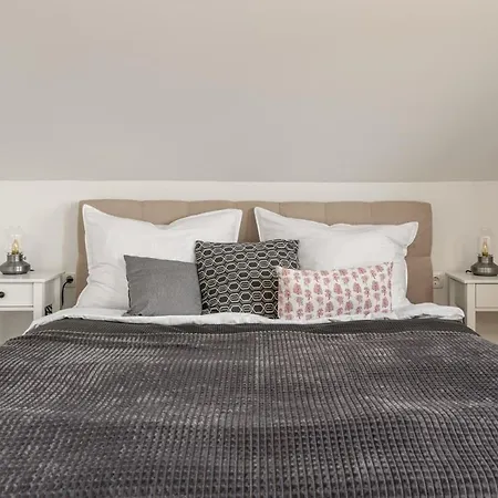 Kapocs Apartmanhaz 4* Borgáta