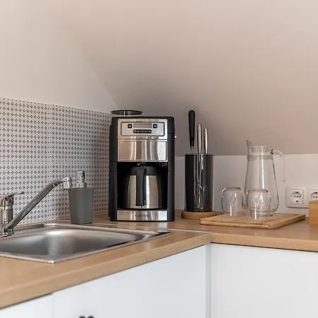 Kapocs Apartmanhaz Guest house *
